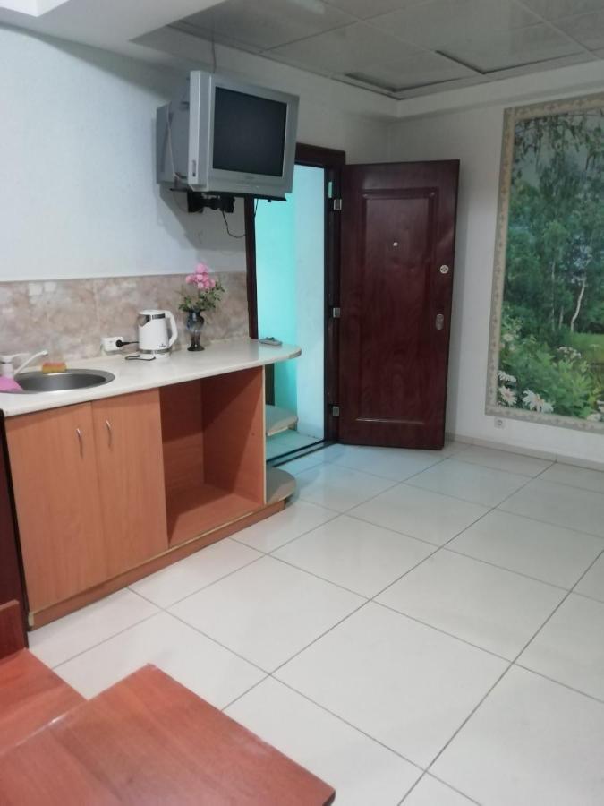 Квартира Посуточно Каменское Kamianske Exterior foto